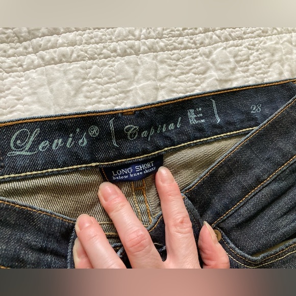 Levi’s Capital E Long Short Below the knee Skinny Jeans W28 - Picture 2 of 5